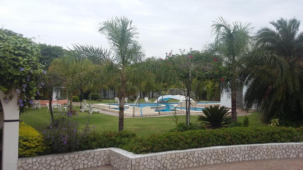 Termal Termas de Río Hondo
